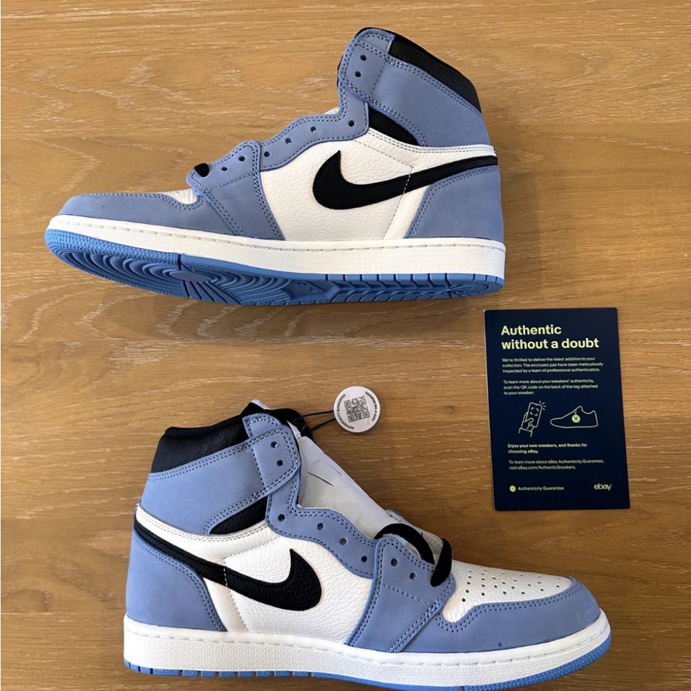 Men’s 11.5 Jordan High-Top Sneakers in Blue and White *New w Box*